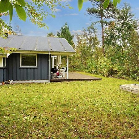 8 Person Holiday Home In Grenå المظهر الخارجي الصورة