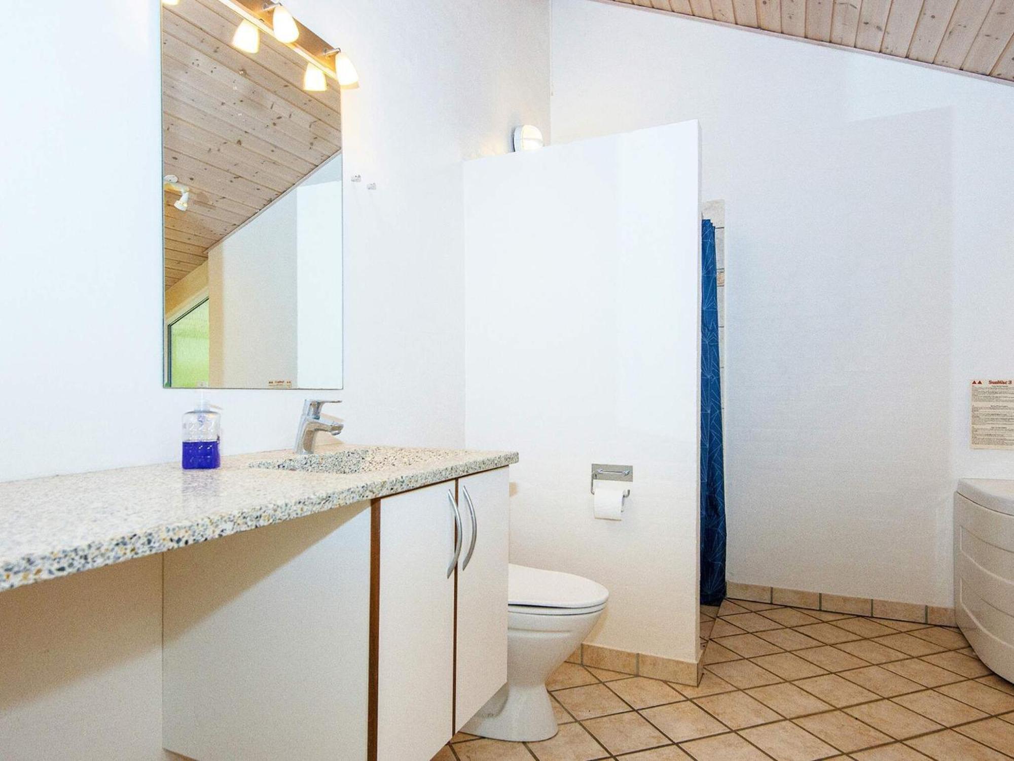 8 Person Holiday Home In Grenå المظهر الخارجي الصورة